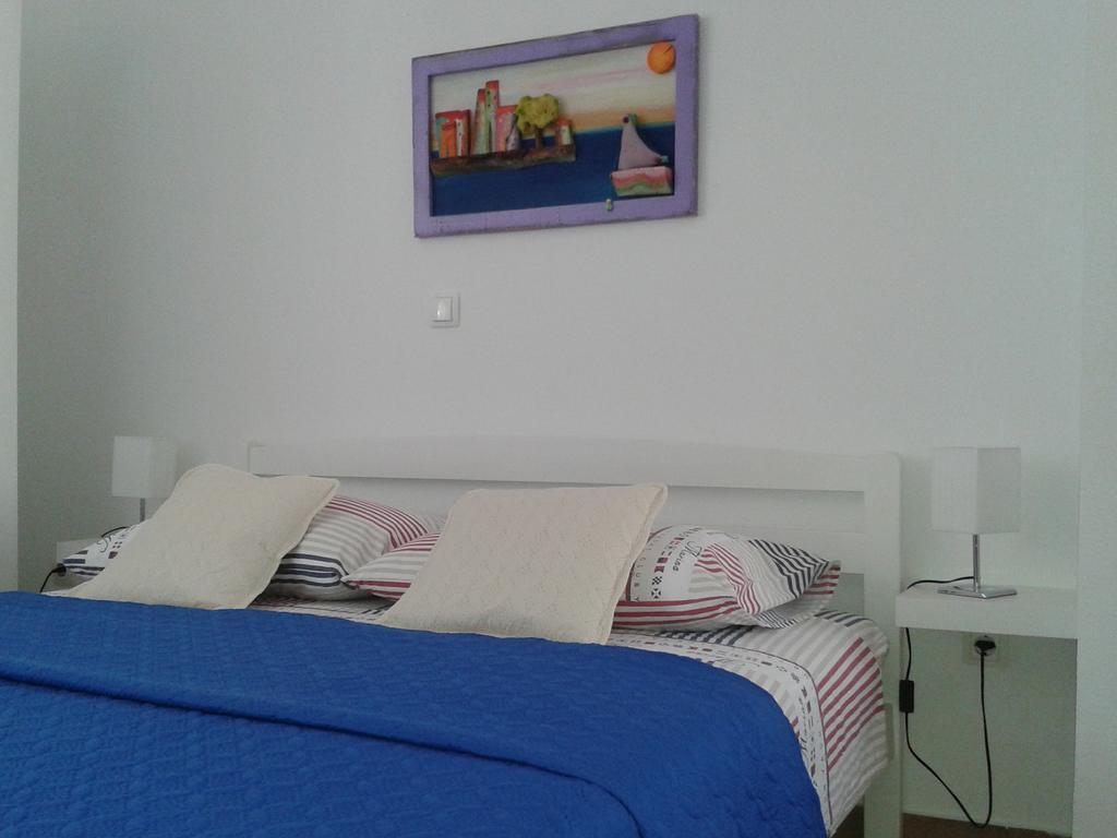Viola Apartment & Free Parking Шибеник Екстер'єр фото