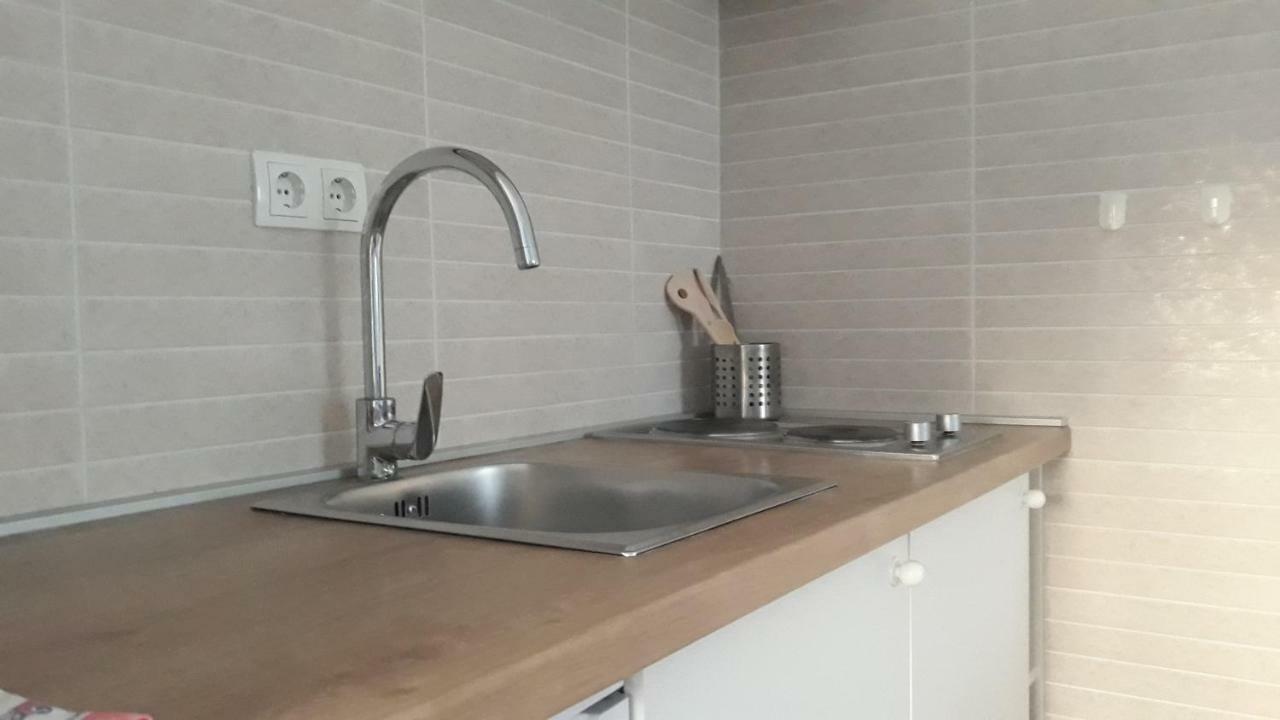 Viola Apartment & Free Parking Шибеник Екстер'єр фото